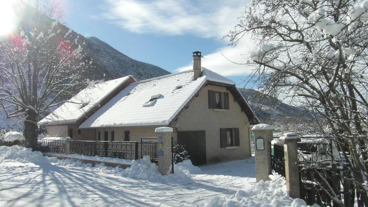 Bed and Breakfast Au Vieux Tilleul Veynes Экстерьер фото